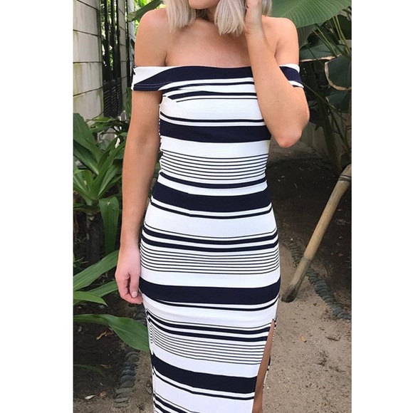 ⚠️CLOSEOUT! Ellie bardot off-the-shoulder dress - Picture 2 of 4